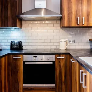 Appartement Mont Blanc - Emplacement N1 Au Centre D'annecy, Annecy