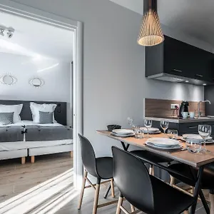 La Grange Des Peres Апарт-отель